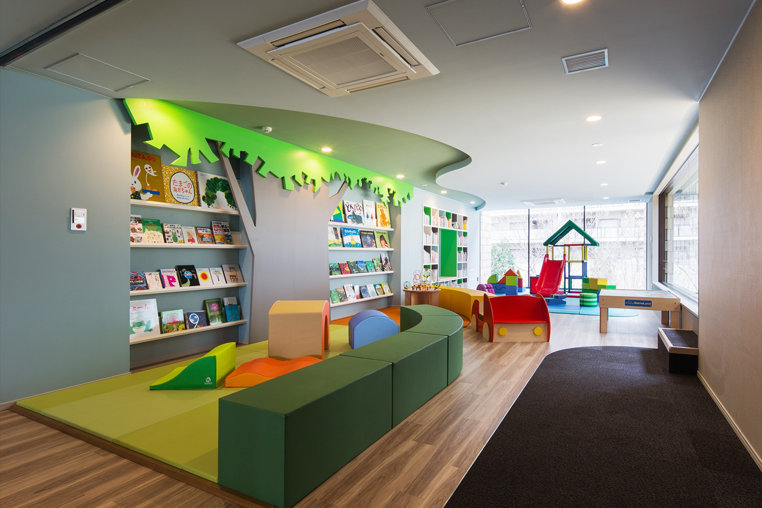 キッズラウンジ