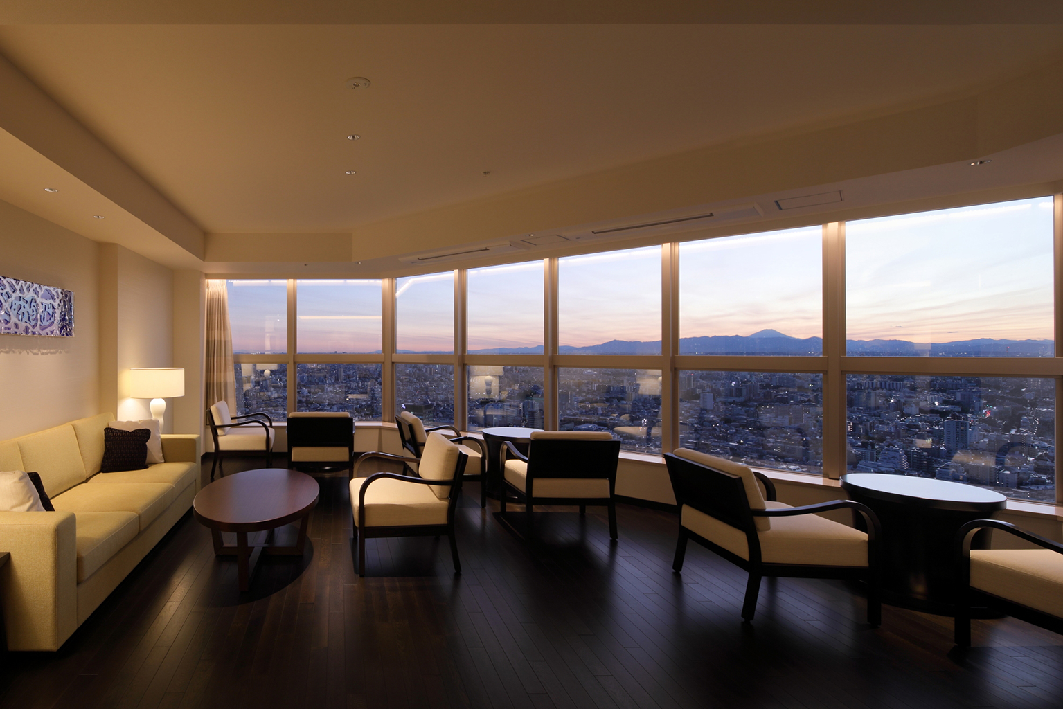 4階ビューラウンジ