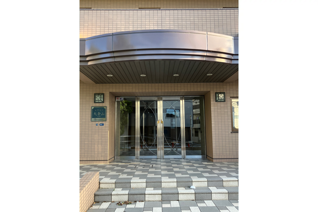 A棟エントランス